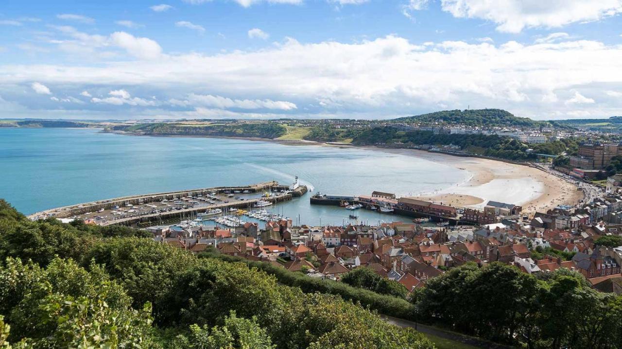 Seascape Scarborough Stunning Seaview Holiday Home Apartment Extérieur photo