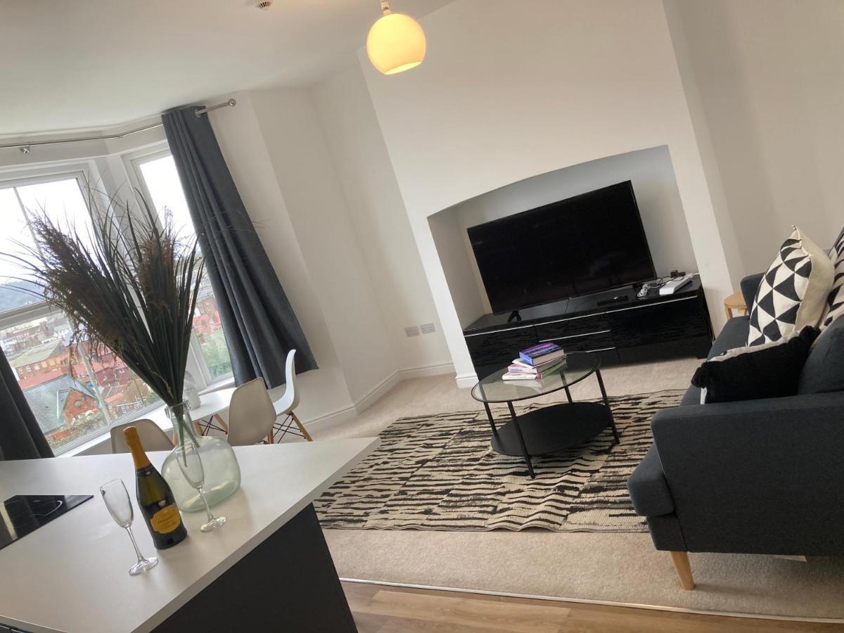 Seascape Scarborough Stunning Seaview Holiday Home Apartment Extérieur photo