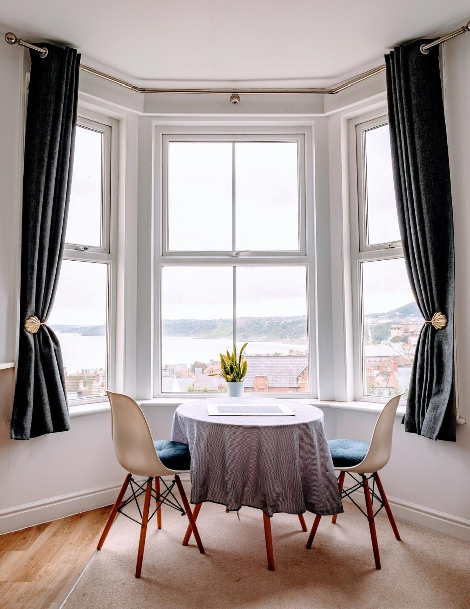 Seascape Scarborough Stunning Seaview Holiday Home Apartment Extérieur photo